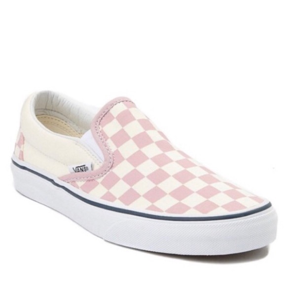 womens pink checkered slip on vans